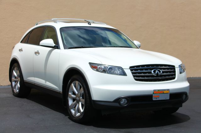 Infiniti FX35 2005 photo 16