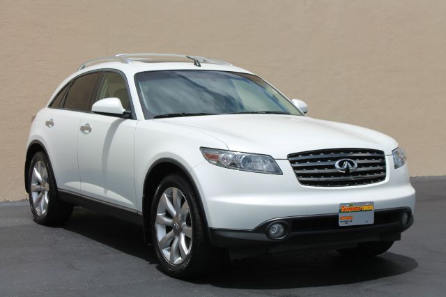 Infiniti FX35 2005 photo 21