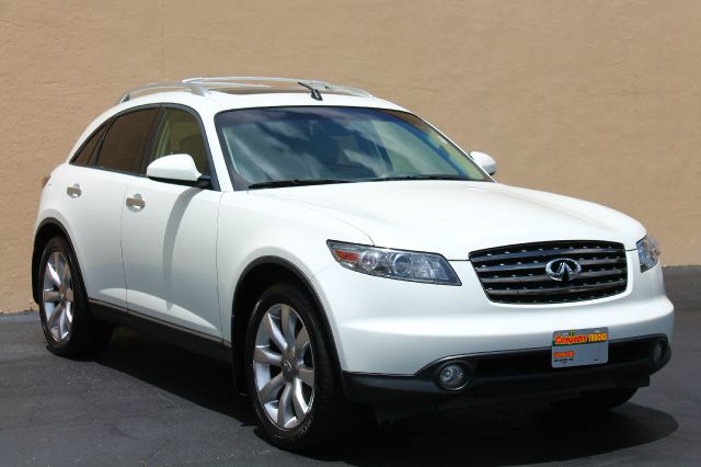 Infiniti FX35 2005 photo 3