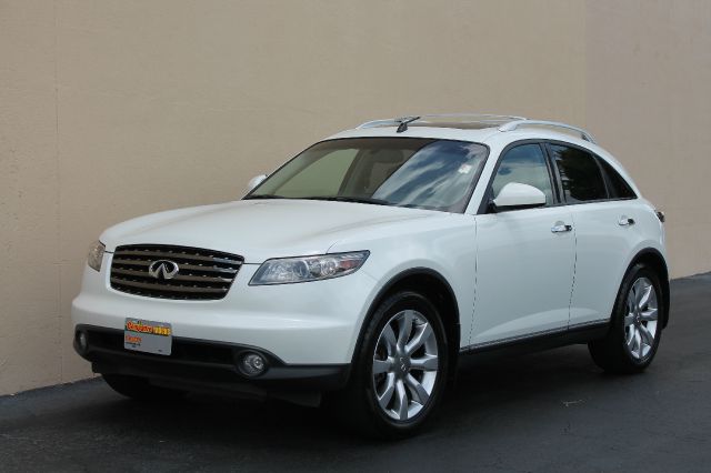 Infiniti FX35 2005 photo 30