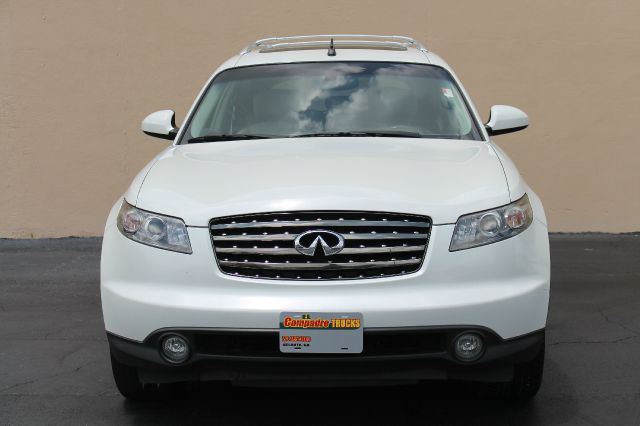 Infiniti FX35 2005 photo 9