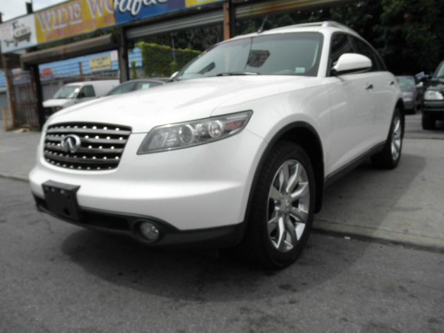 Infiniti FX35 2005 photo 4