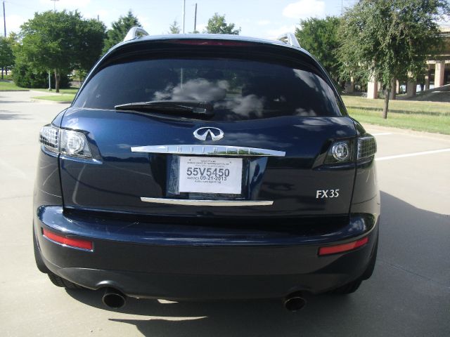 Infiniti FX35 2005 photo 1