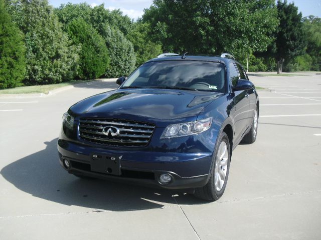 Infiniti FX35 2005 photo 4