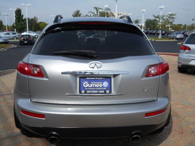 Infiniti FX35 2005 photo 2