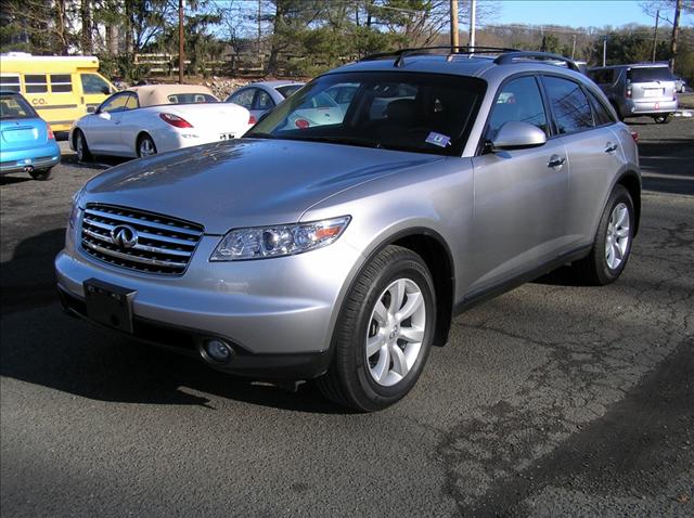 Infiniti FX35 2005 photo 3