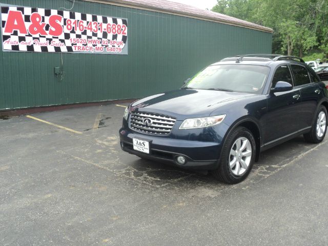 Infiniti FX35 2005 photo 3