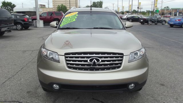 Infiniti FX35 2005 photo 15