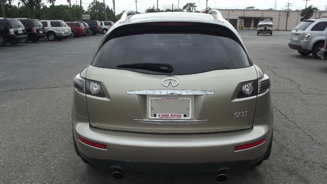 Infiniti FX35 2005 photo 19