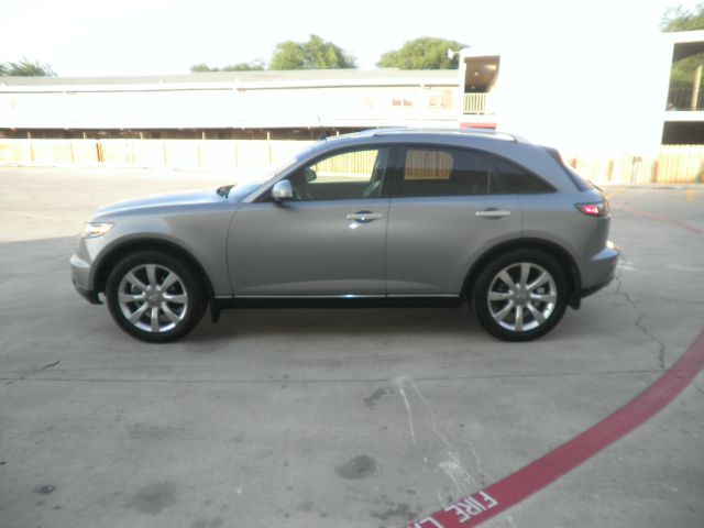 Infiniti FX35 2005 photo 1