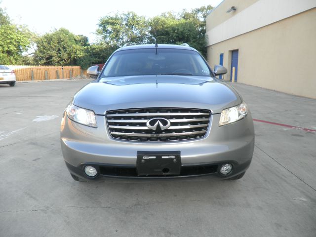 Infiniti FX35 2005 photo 3