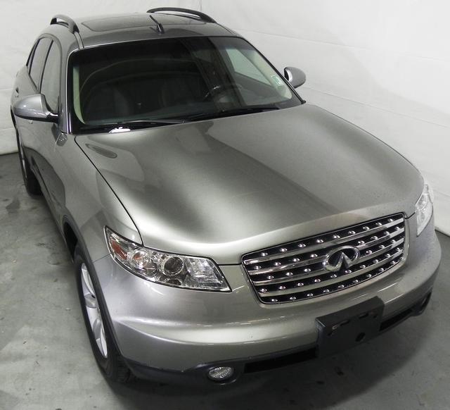 Infiniti FX35 2005 photo 4