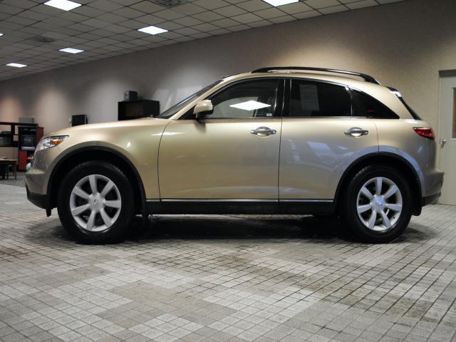 Infiniti FX35 2005 photo 3