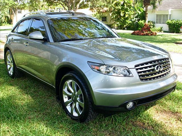 Infiniti FX35 2005 photo 4