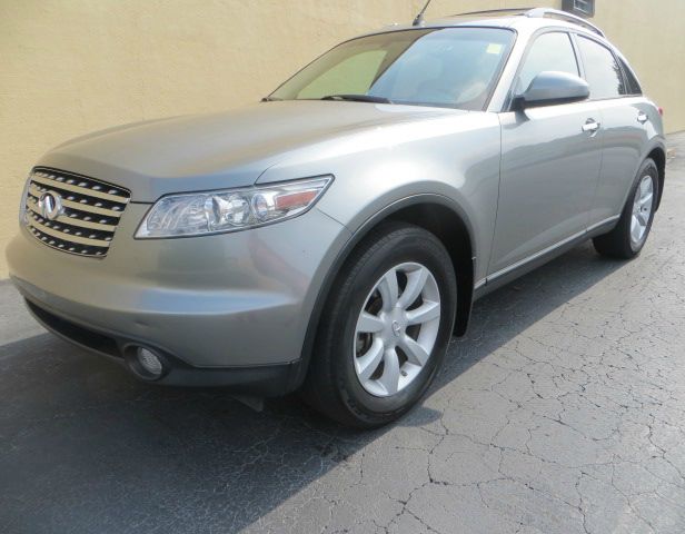 Infiniti FX35 2005 photo 3