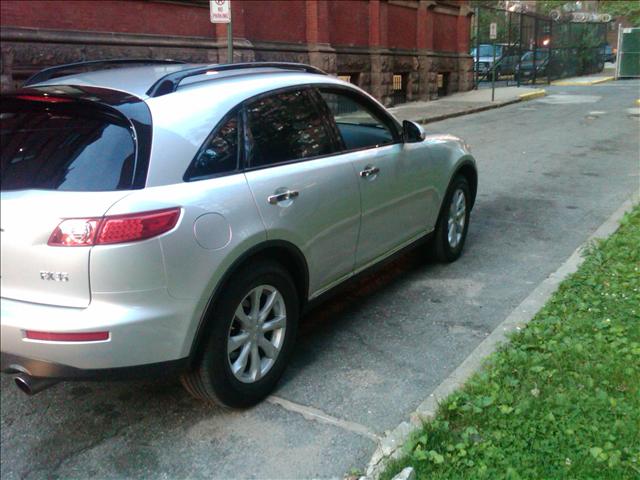 Infiniti FX35 2006 photo 1