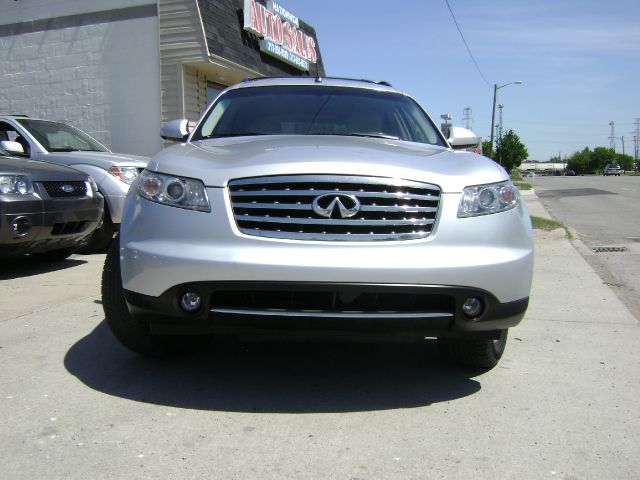 Infiniti FX35 2007 photo 12