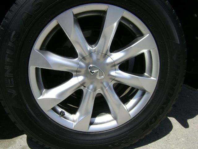 Infiniti FX35 2007 photo 18