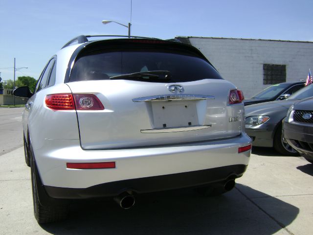 Infiniti FX35 2007 photo 6