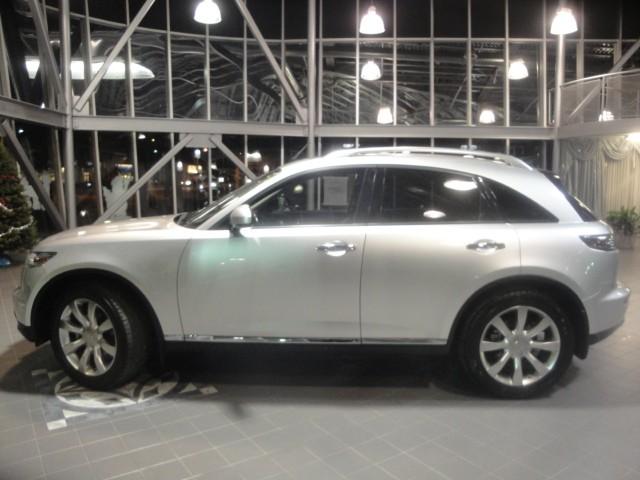 Infiniti FX35 2008 photo 2