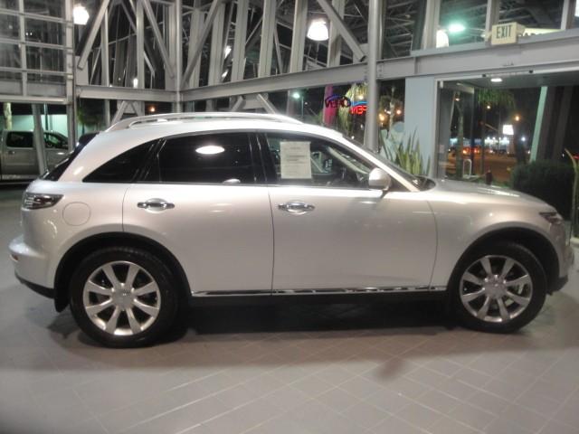 Infiniti FX35 2008 photo 3