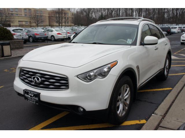 Infiniti FX35 2009 photo 2