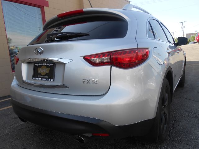 Infiniti FX35 2009 photo 26