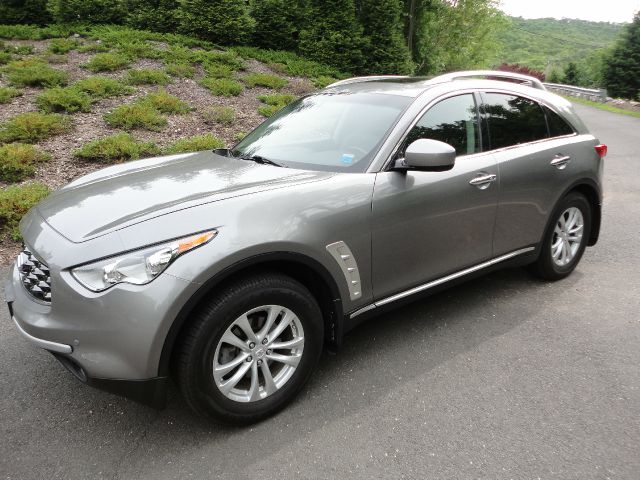 Infiniti FX35 2009 photo 28