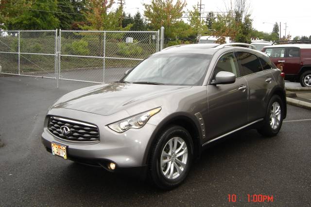 Infiniti FX35 2009 photo 2