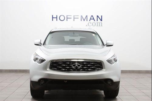 Infiniti FX35 2010 photo 2