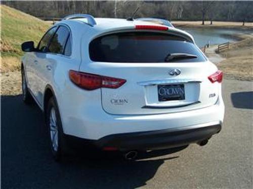 Infiniti FX35 2010 photo 2