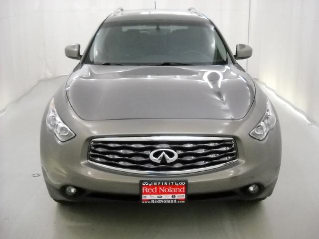 Infiniti FX35 2010 photo 3