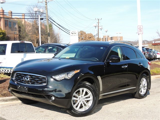 Infiniti FX35 2010 photo 1