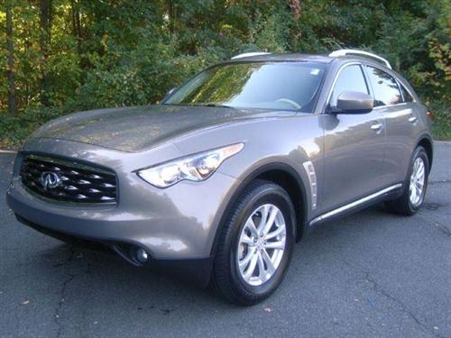 Infiniti FX35 2010 photo 1