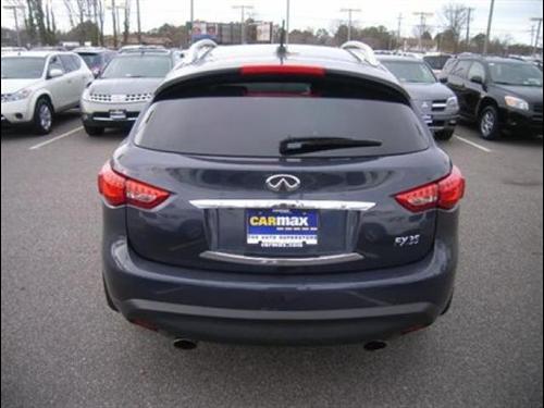 Infiniti FX35 2010 photo 1