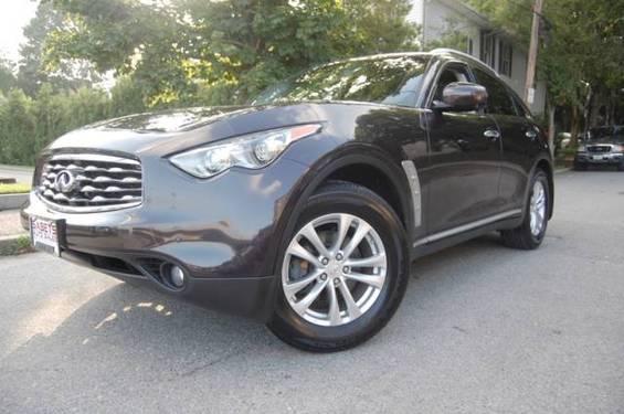 Infiniti FX35 2010 photo 1