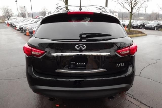 Infiniti FX35 2010 photo 5