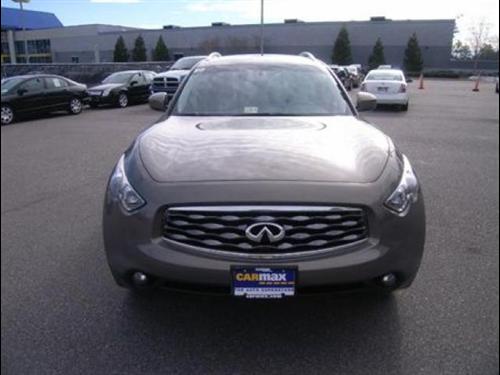 Infiniti FX35 2010 photo 1