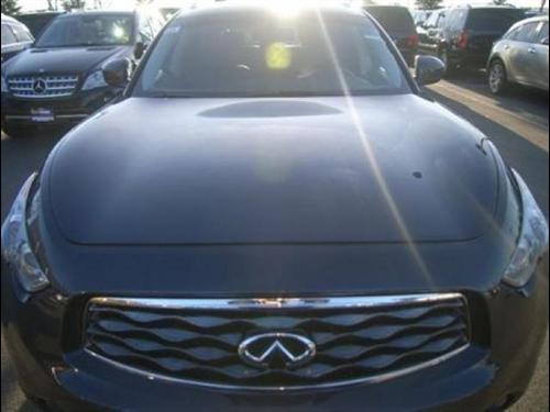 Infiniti FX35 2010 photo 1