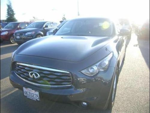 Infiniti FX35 2010 photo 2