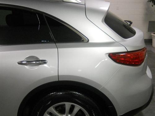 Infiniti FX35 2010 photo 4