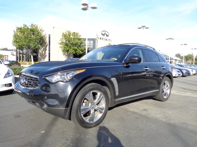 Infiniti FX35 Base Unspecified