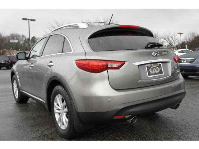 Infiniti FX35 2010 photo 4