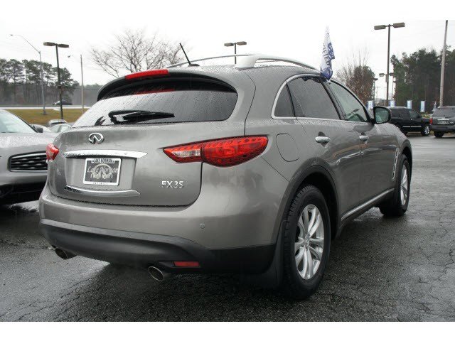 Infiniti FX35 2010 photo 5