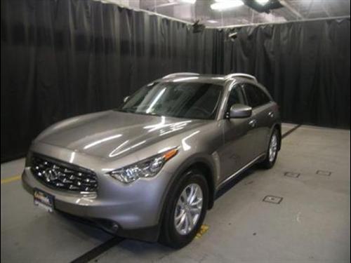 Infiniti FX35 2010 photo 2