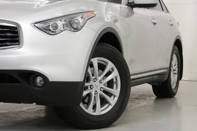 Infiniti FX35 2010 photo 3