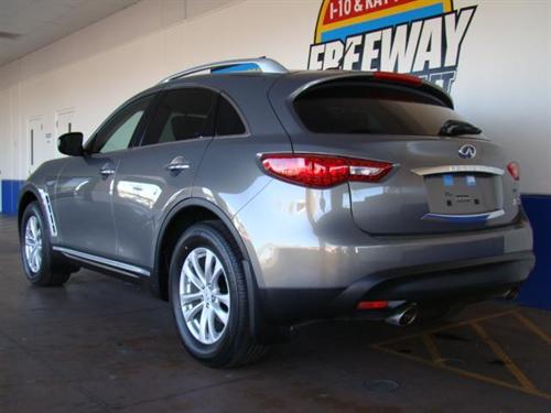 Infiniti FX35 2010 photo 1