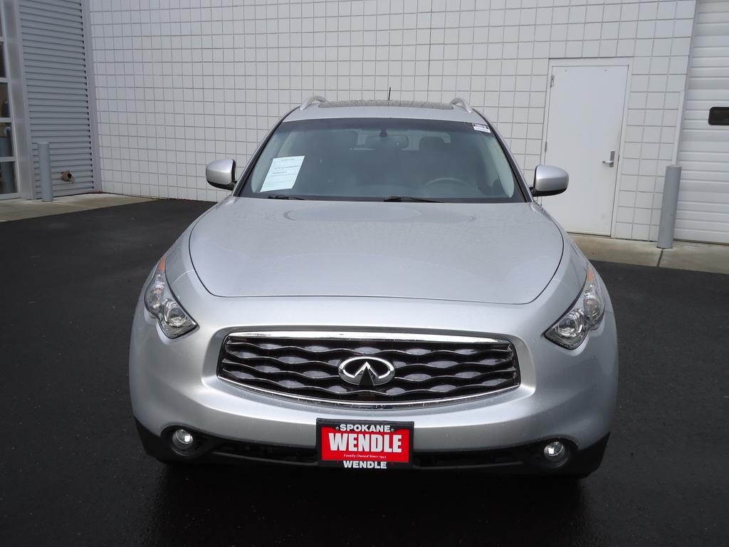 Infiniti FX35 2010 photo 3