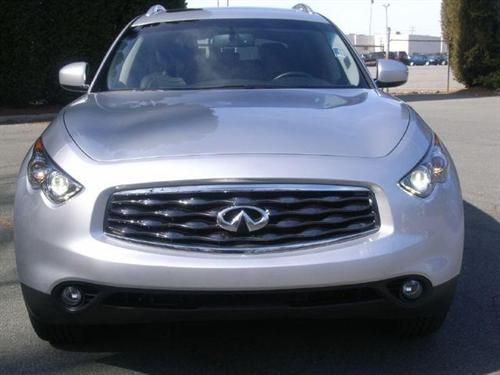 Infiniti FX35 2010 photo 1