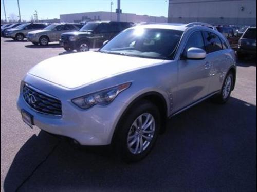 Infiniti FX35 2010 photo 1